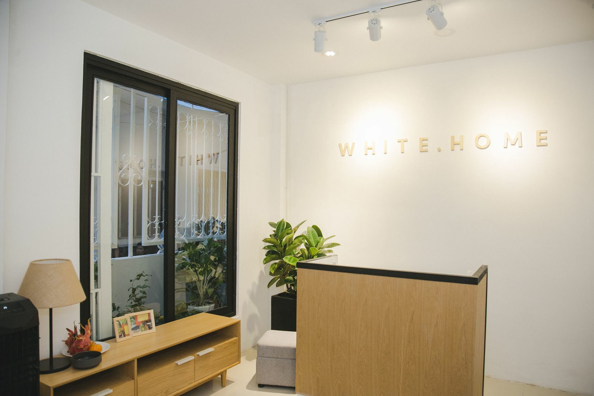 White Home Хошимін Екстер'єр фото